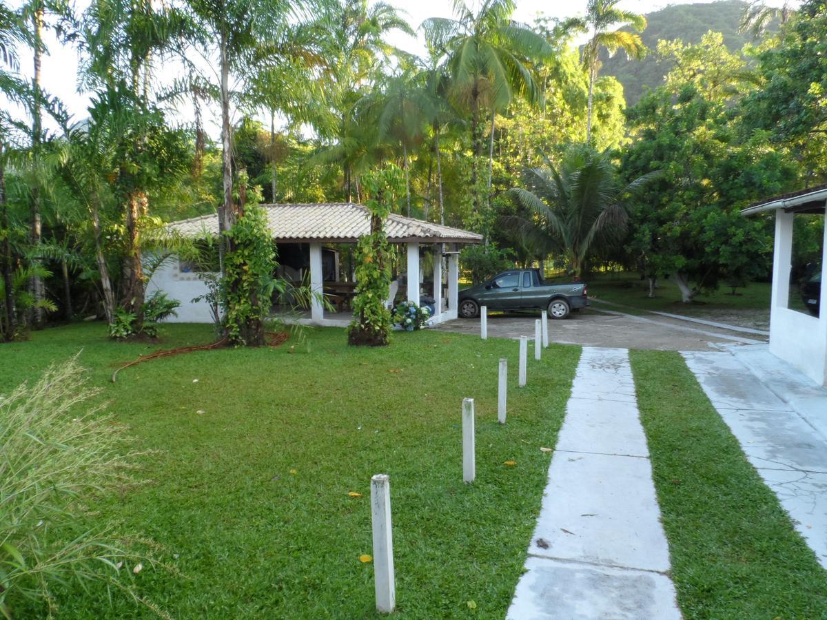 Chalé no Jardim ar condicionado Pereque Açú Ubatuba Exterior foto